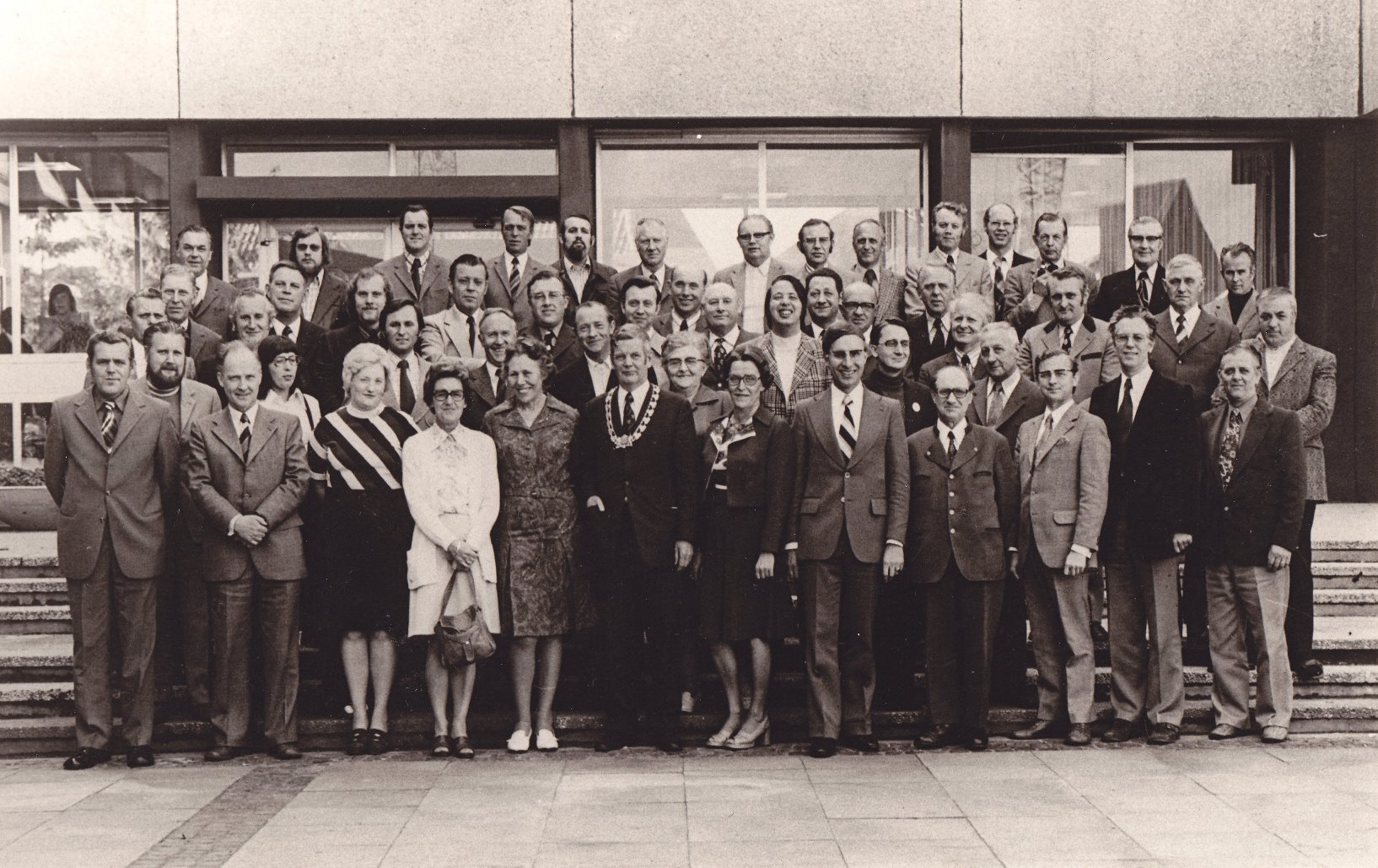 Der Interimsrat mit Vertretern aller Ortsteile (1. März bis 8. Juni 1974)
